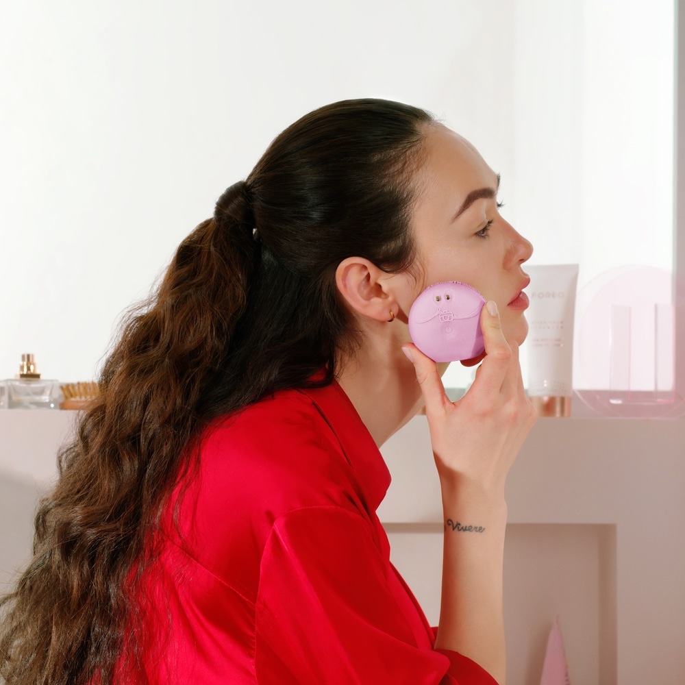 foreo LUNA™ play smart 2 (Tickle Me Pink)