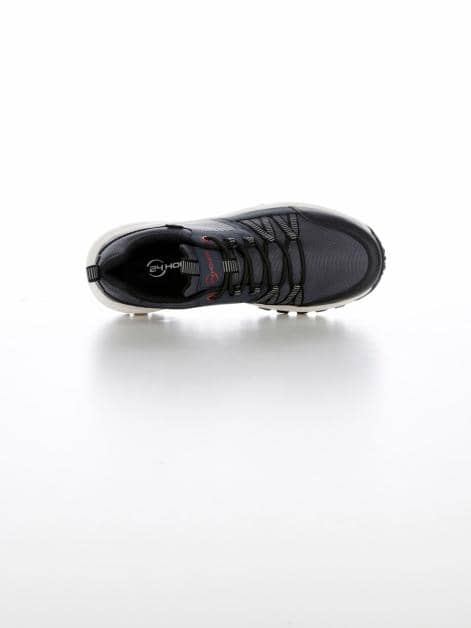 Sneaker mit Klimamembrane