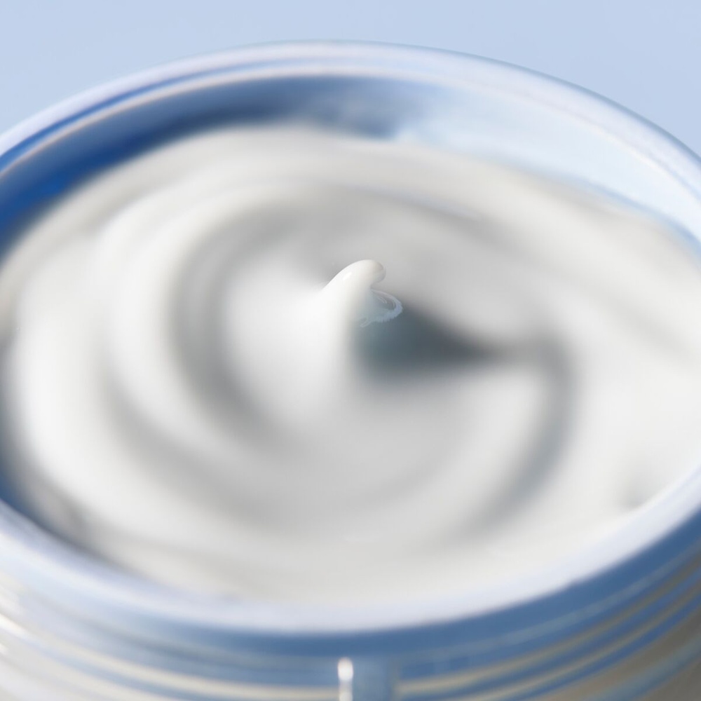 isdin Recharge Hyaluronic Moisture Peaux Normales à Sèches Crème de jour hydratante à l'acide hyaluronique Peaux Normales à Sèches
