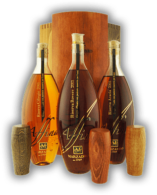 Marzadro Affina 3 x 1,0 Liter Riserva Acacia, Riserva Rovere, Riserva Ciliego Marzadro Affina 3 x 1,0 Liter Riserva Acacia, Riserva Rovere, Riserva Ciliego In edlen Hölzern gereift. 3	 Liter - Vol 43,3%