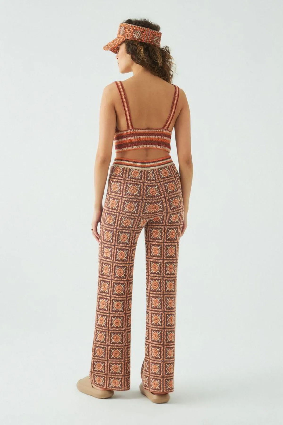 JU  Strickhose mit weitem Bein und ethnischem Muster