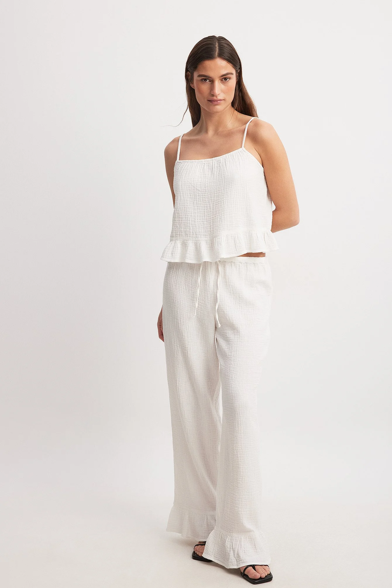 Flounce Pants