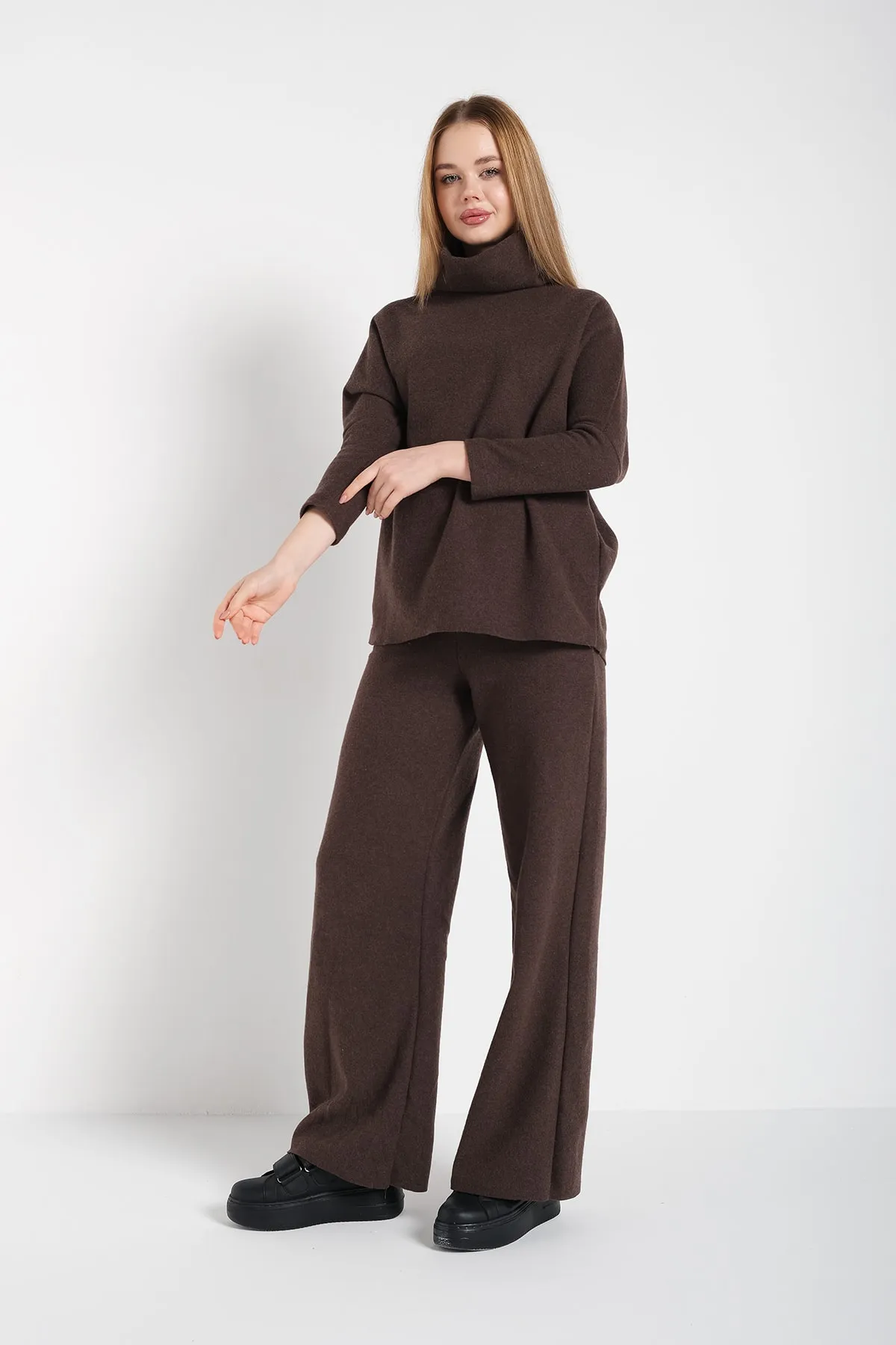 Know  Brauner Damen-Overall-Anzug aus Thessaloniki-Stoff mit Halsdetail