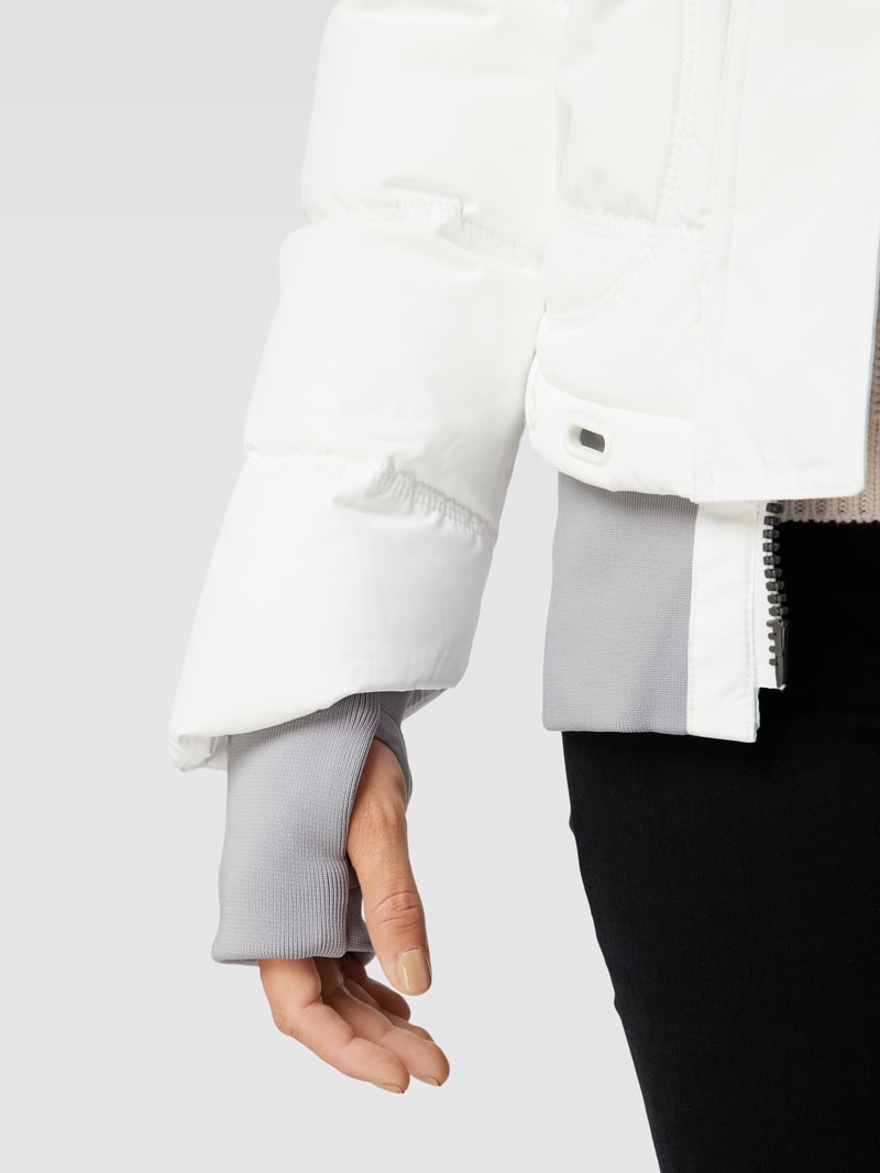 Funktionsjacke mit Label-Applikation Modell 'Queens' in weiß