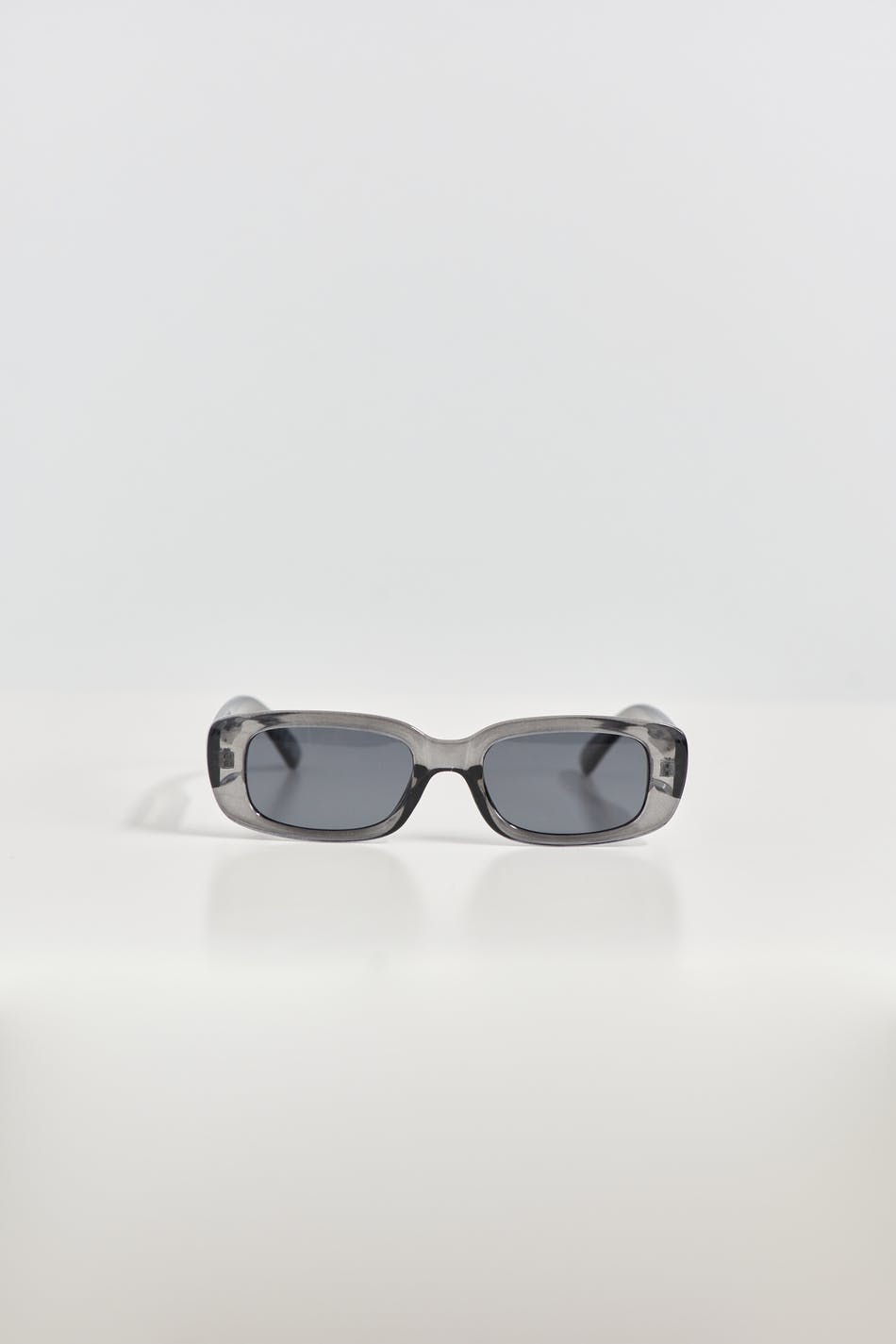 Slim rectangular sunglasses