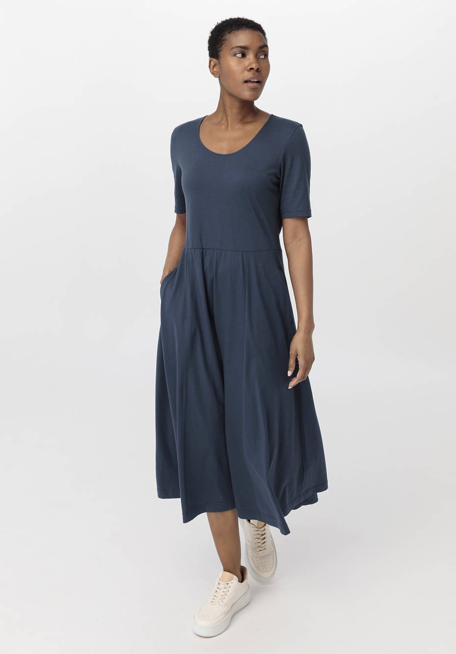 Midi-Kleid aus reiner Bio-Baumwolle