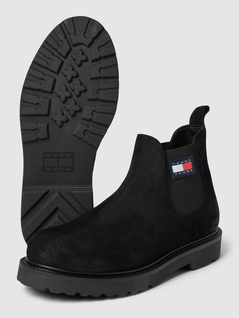 Chelsea Boots aus Leder in schwarz