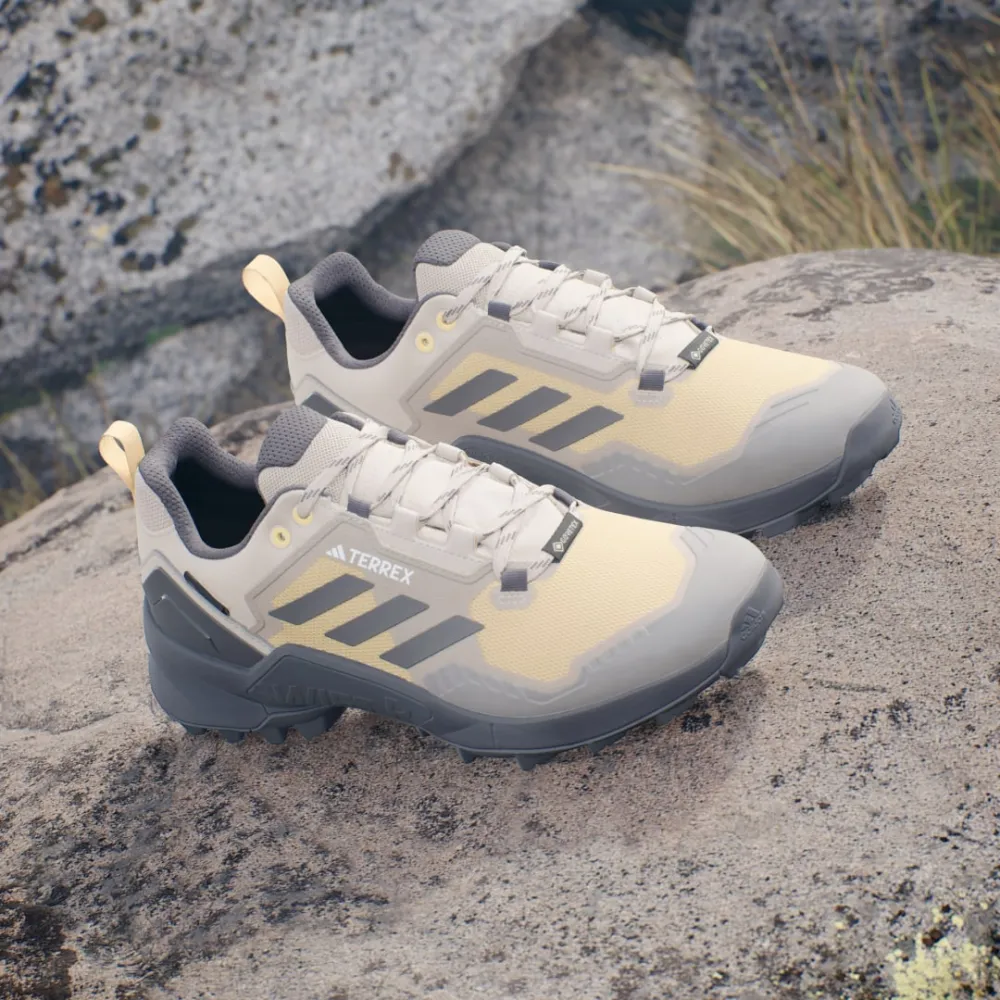 adidas Swift R3 Gtx IE5064 / braun
