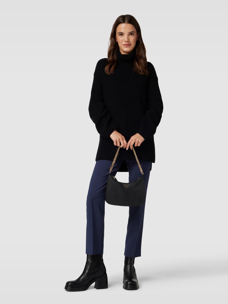 Schultertasche mit Label-Applikation Modell 'JET SET CHARM' in schwarz