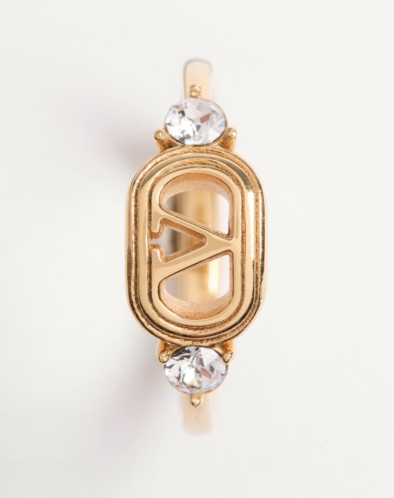 Ovalet ring i metal og Swarovski® krystaller