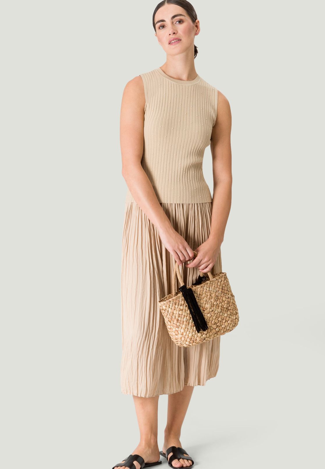 Stricktop mit Rundauschnitt