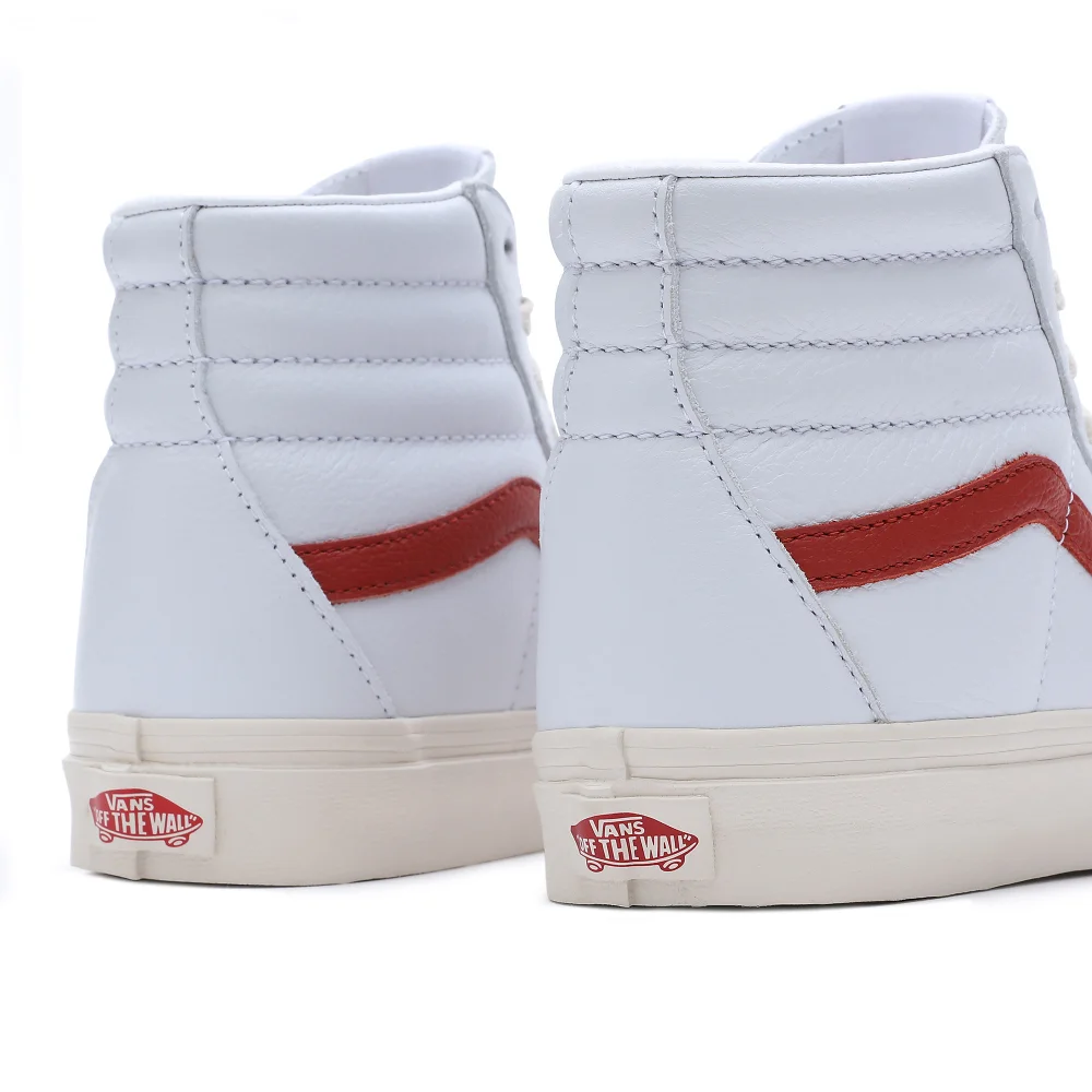 Vans Sk8 hi VN0007NSRED1 / rot