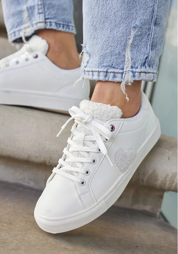 Sneaker