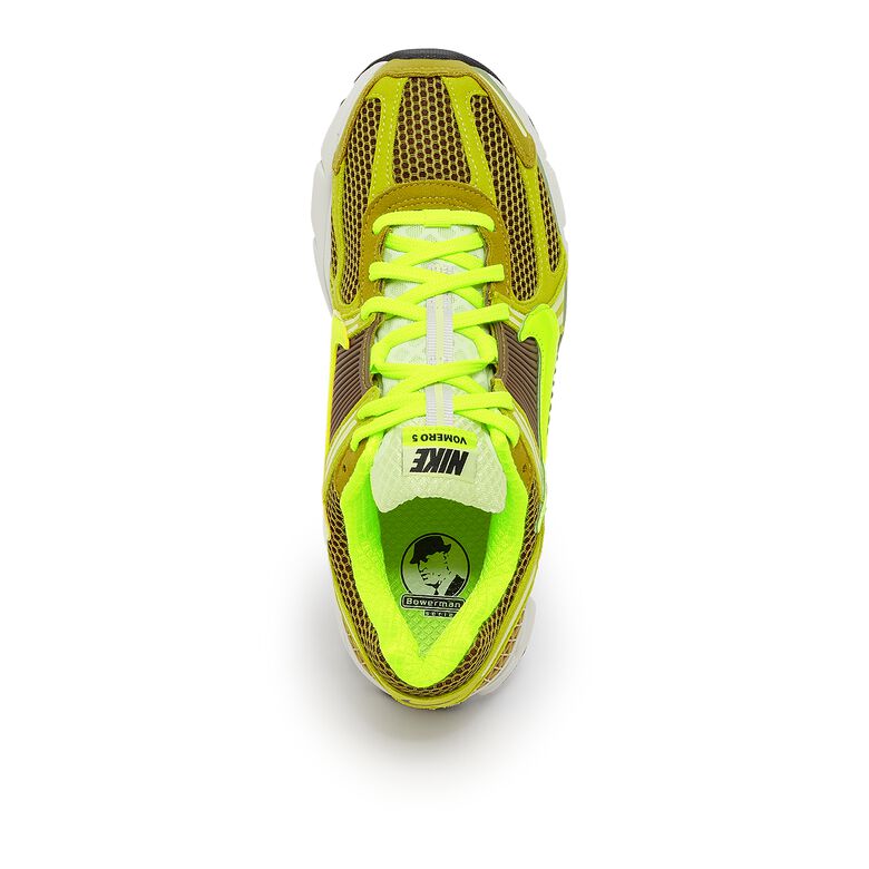 NIKE Wmns Zoom Vomero 5 