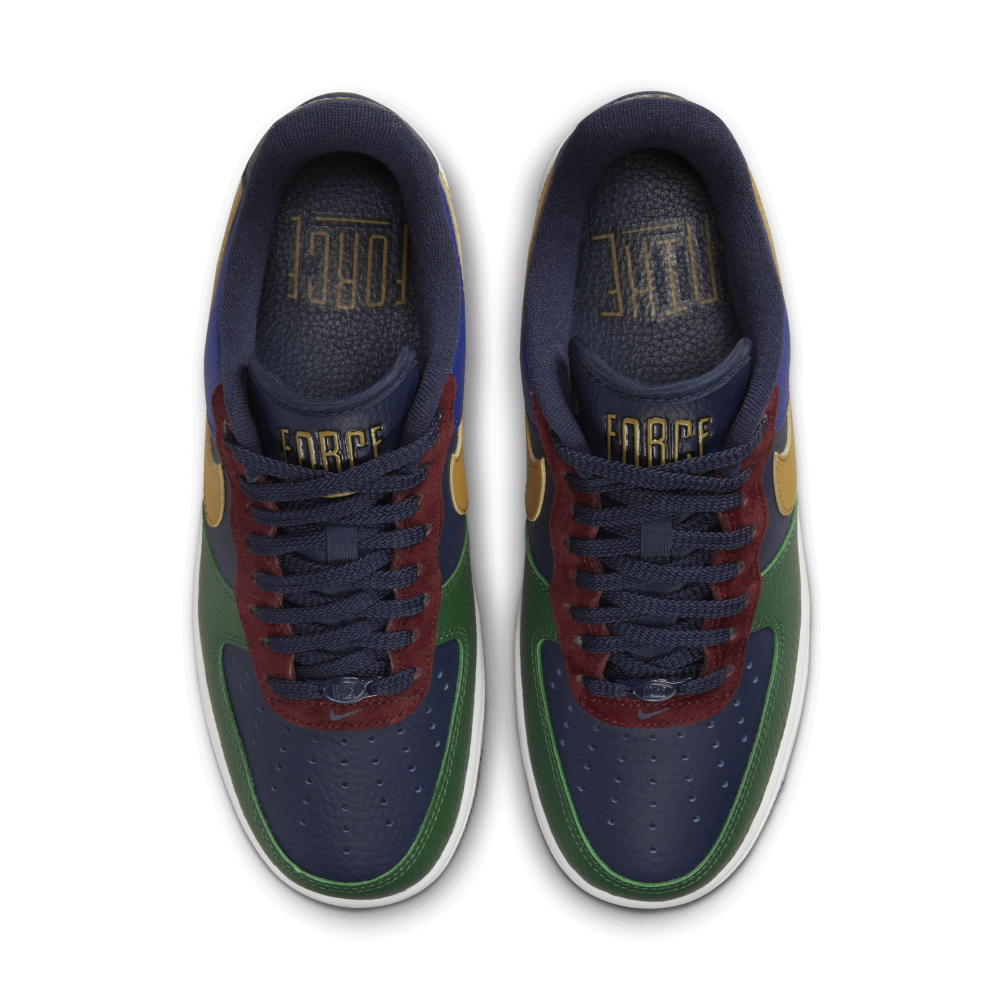 Nike Air Force 1 07 LX DR0148-300 / grün