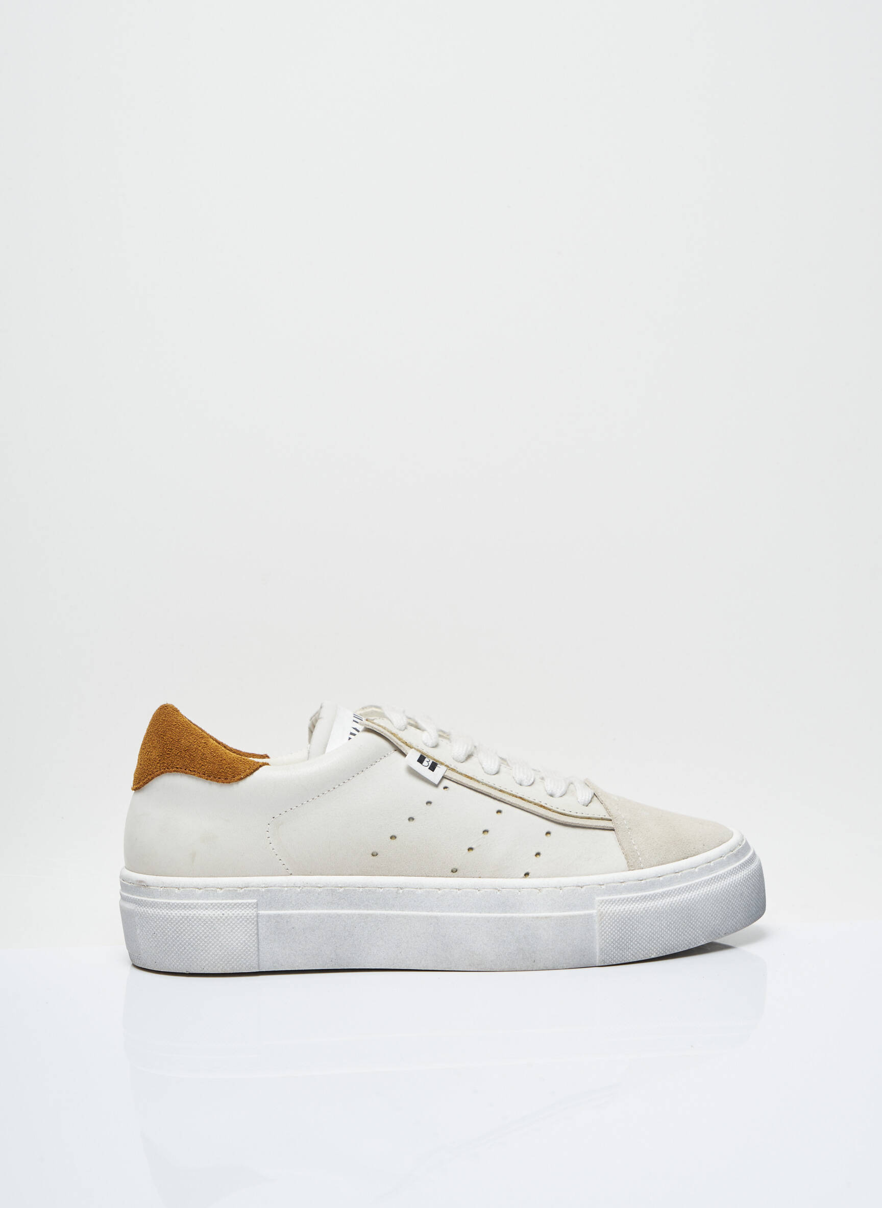 Beatriz Furest Baskets Femme couleur beige