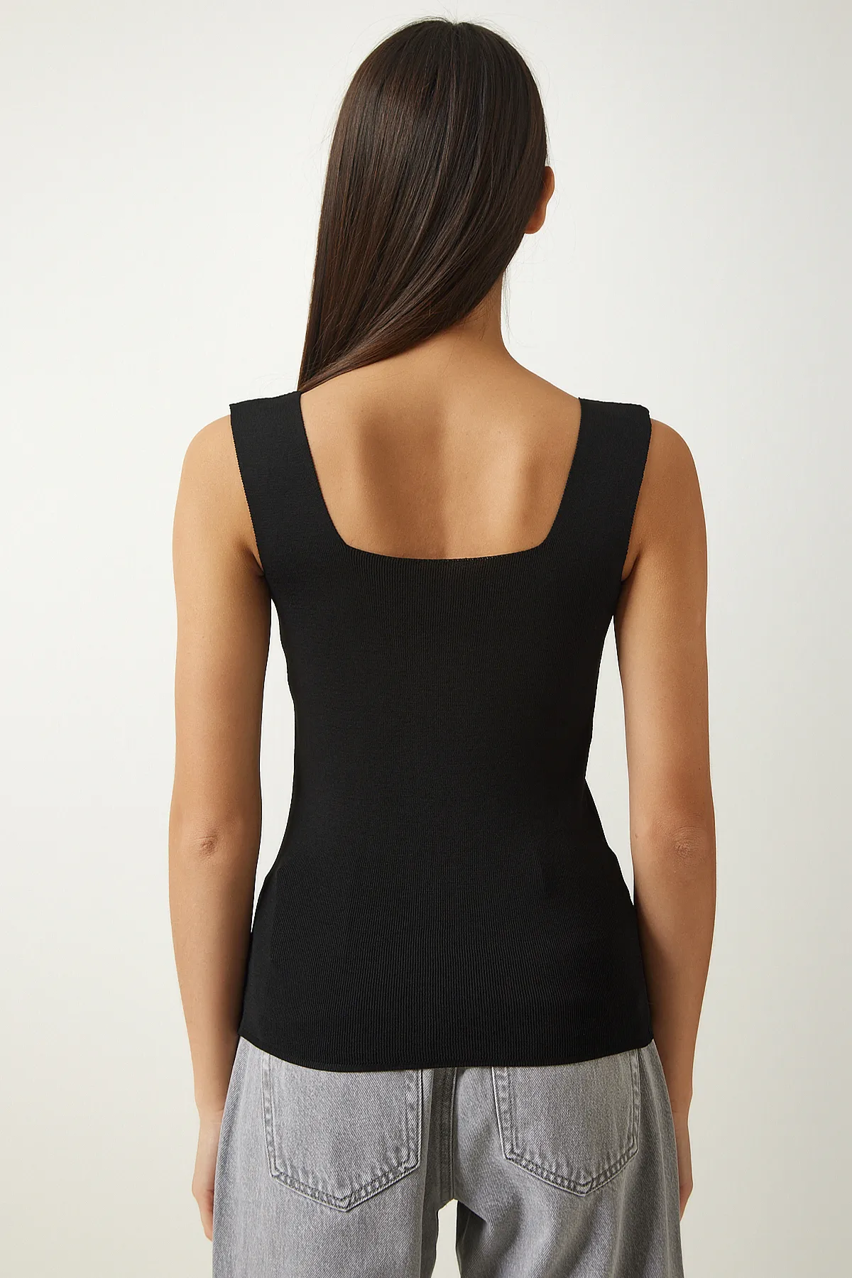 Happiness İstanbul  Schwarze Crop-Bluse aus Strick mit quadratischem Kragen für Damen US00358
