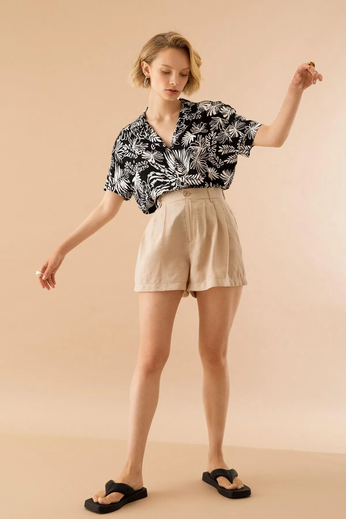 DeFacto  Modal-Shorts mit normaler Taille und normaler Passform X4722az22sm