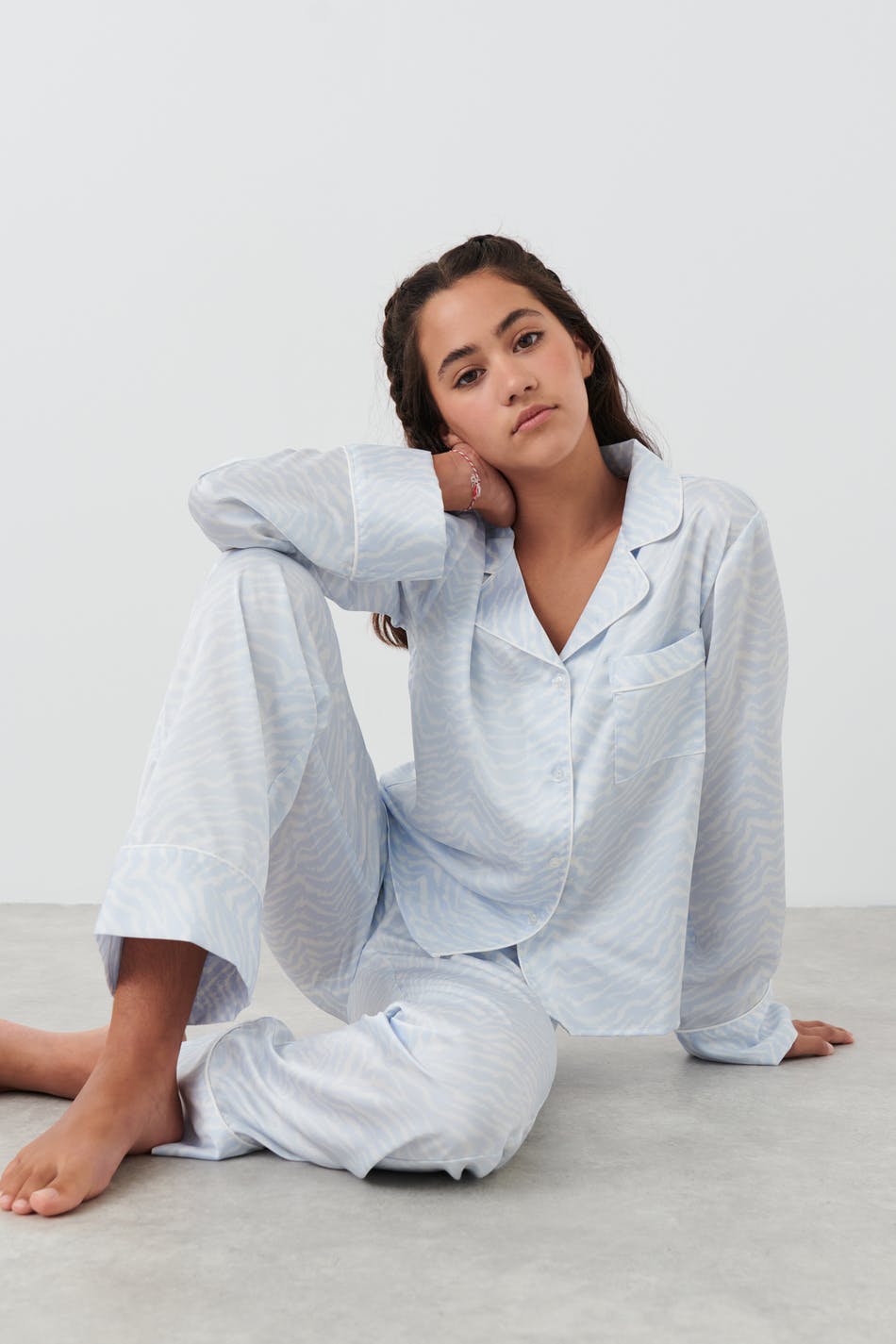 Y satin pyjamas set
