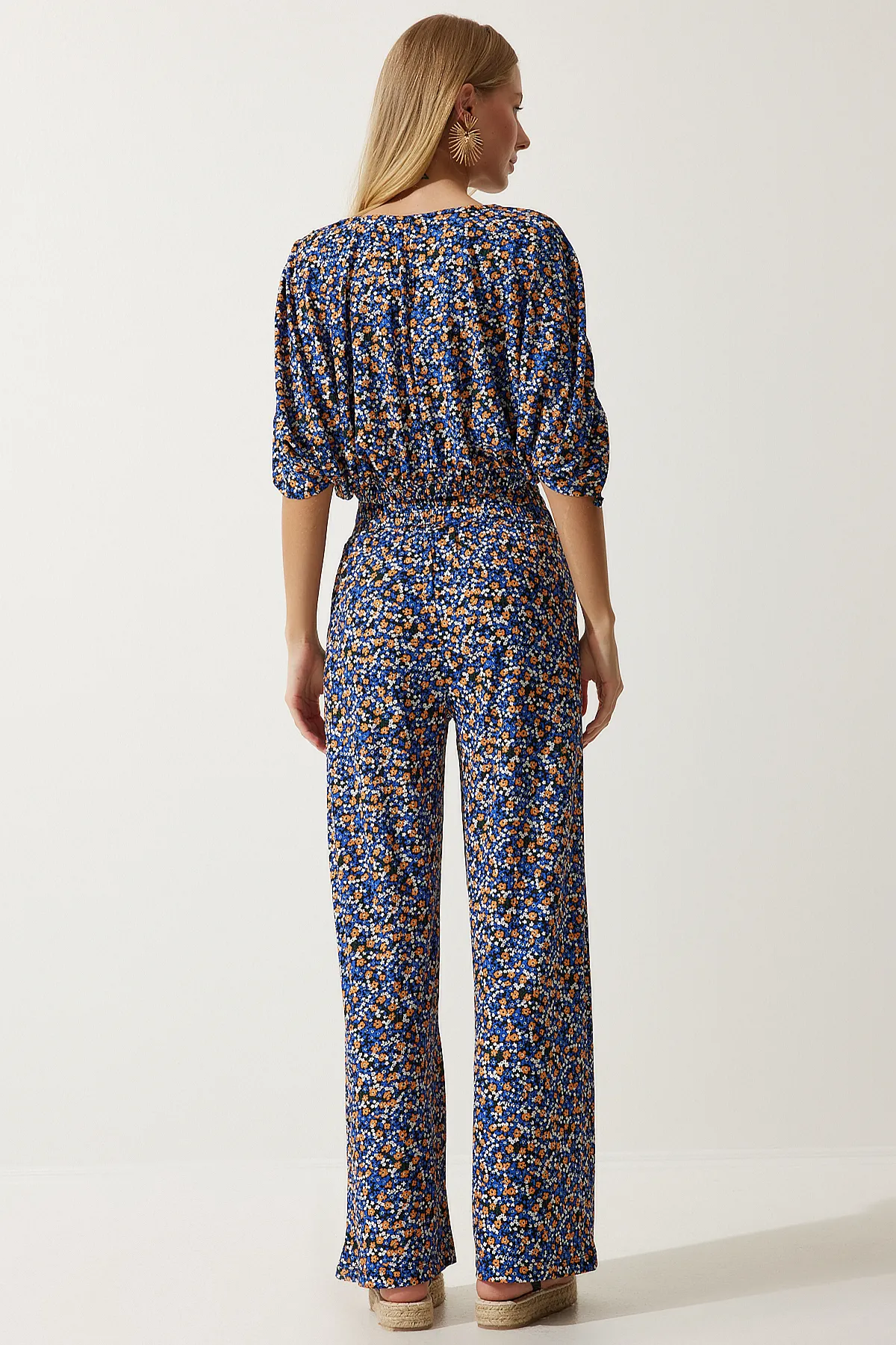 Happiness İstanbul  Blau-orange gemusterte Palazzo-Strickbluse für Damen MC00264