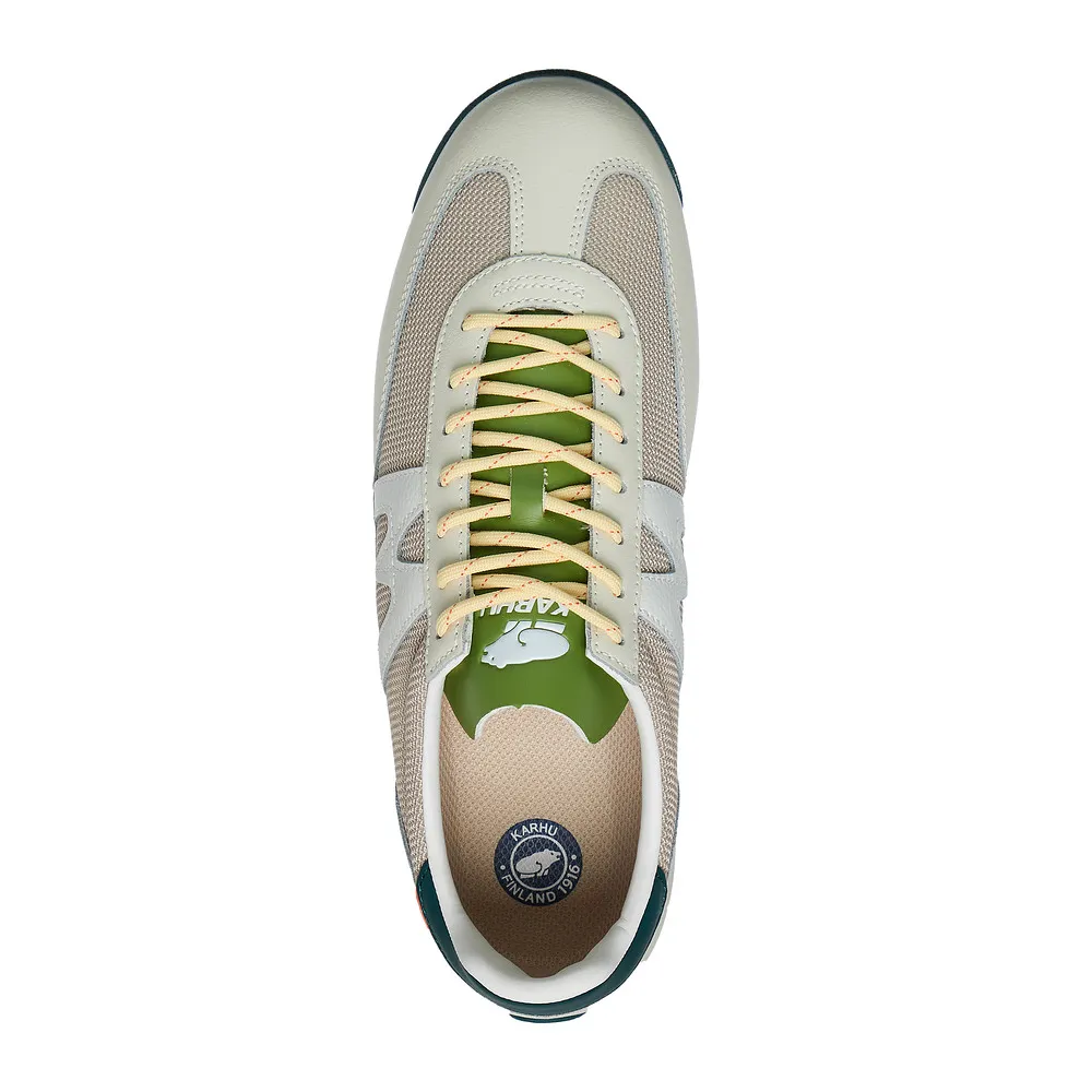 Karhu Mestari F805067 / weiss