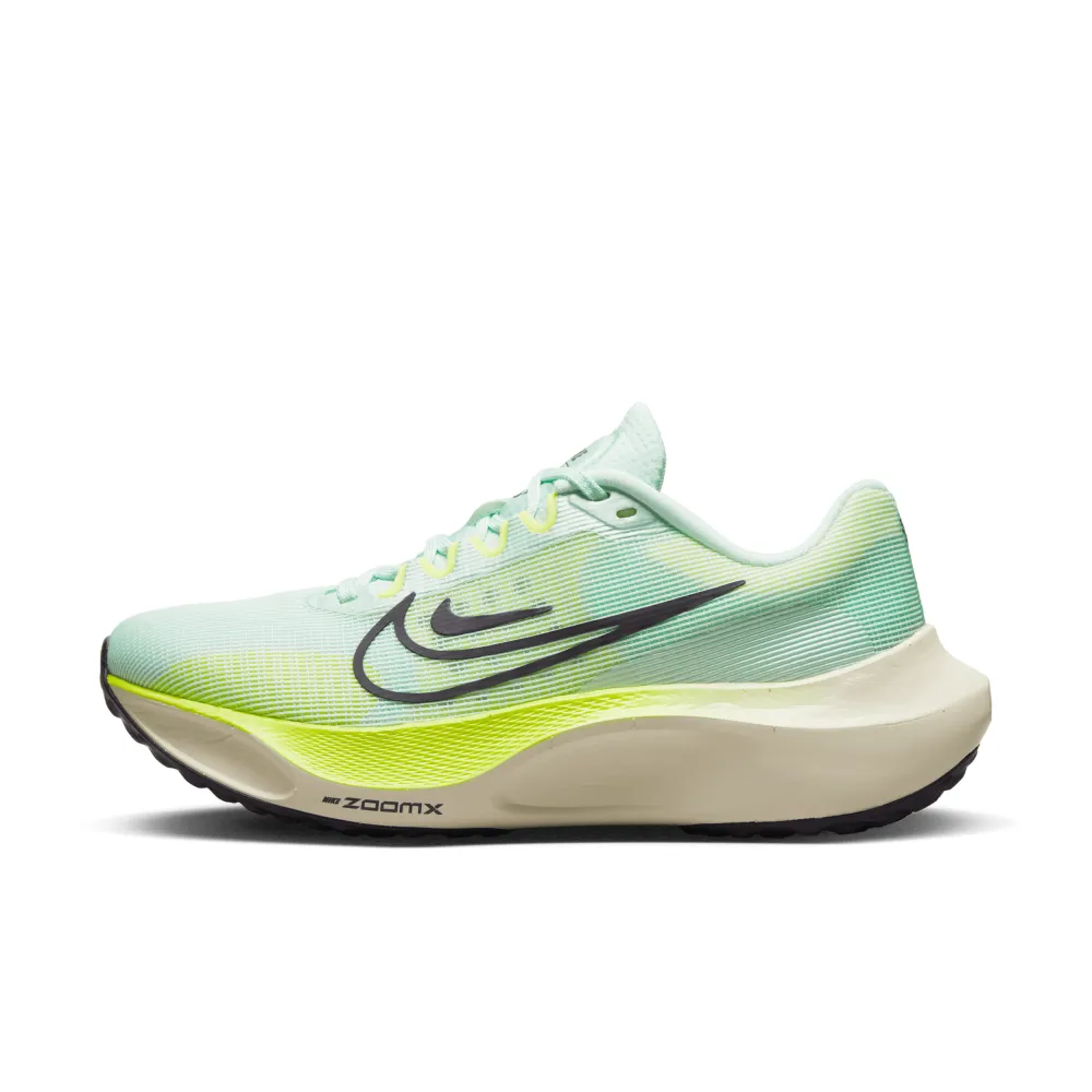 Nike Zoom Fly 5 DM8974-300 / grün