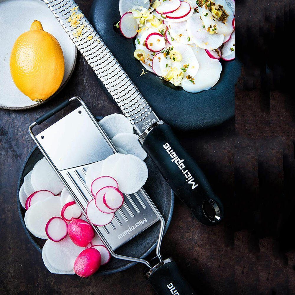 Microplane Küchenreibe Gourmet-Geschenkset 3-tlg., Edelstahl, Kunststoff, Gummi, (Set, 3-St), mit Schnittschutzhandschuh