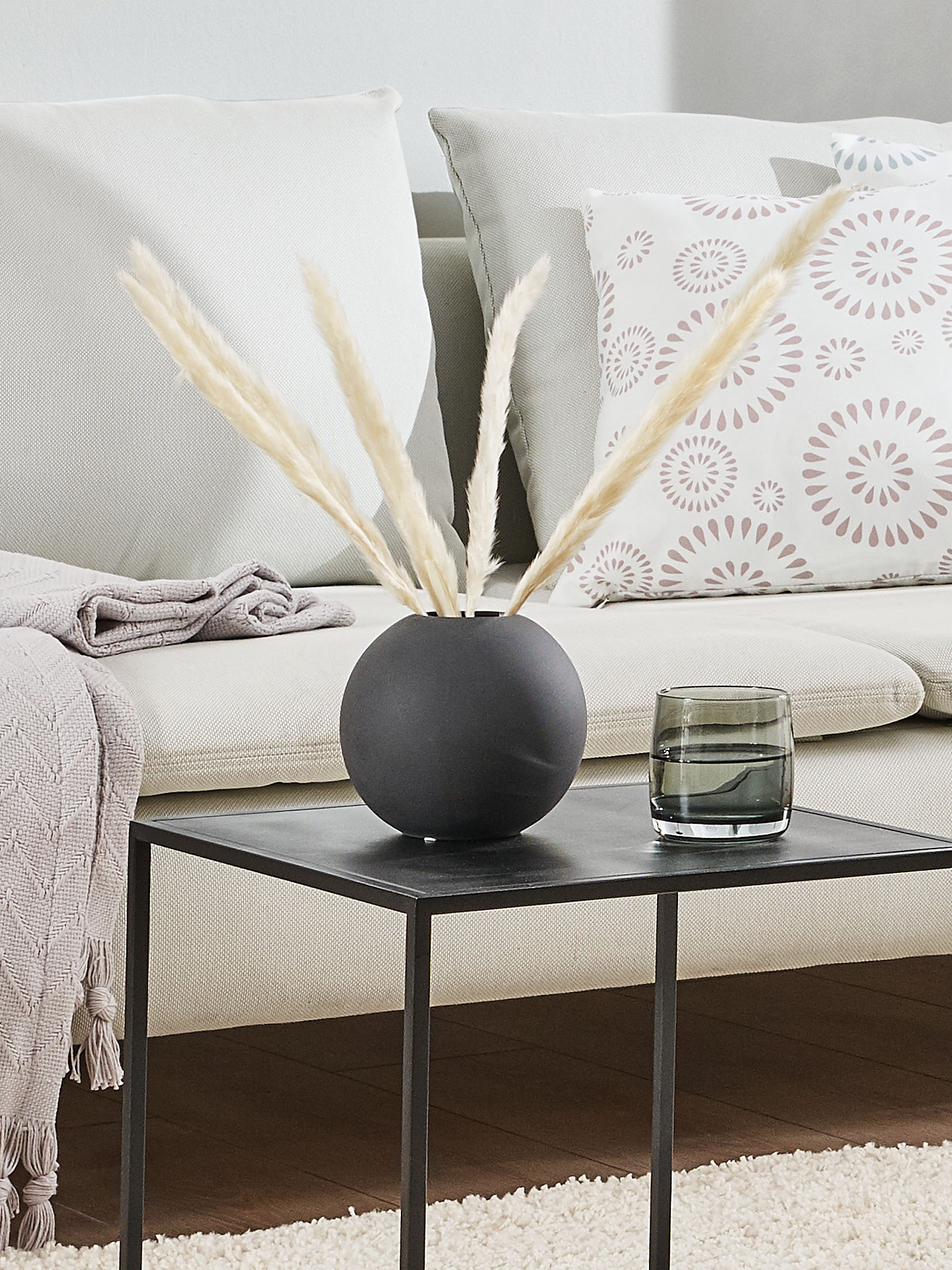 Ball Flower Vase, Schwarz