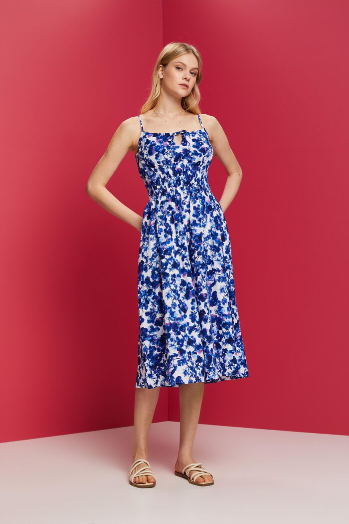 Dresses light woven