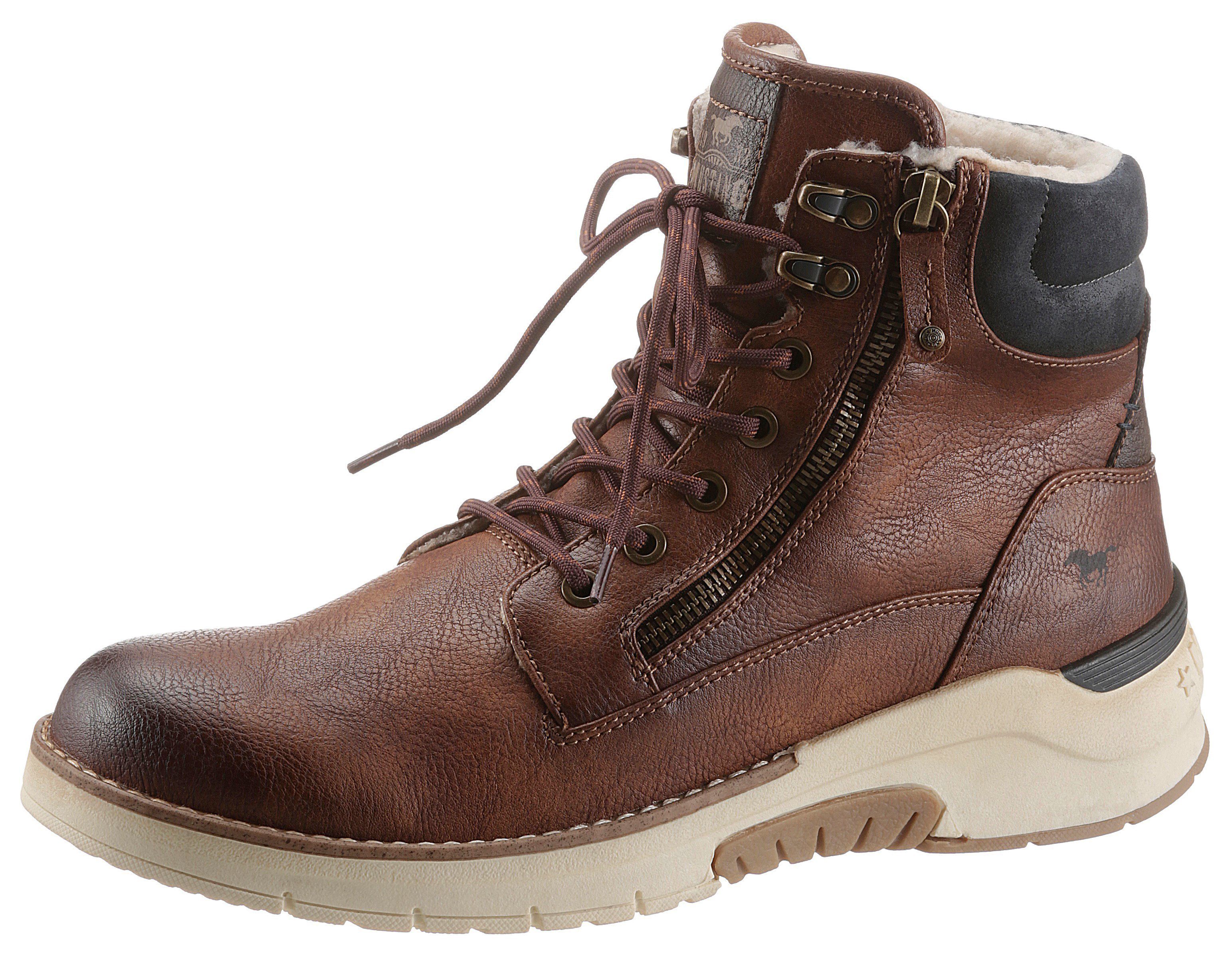 Mustang Shoes Schnürboots mit gepolsterter Innensohle