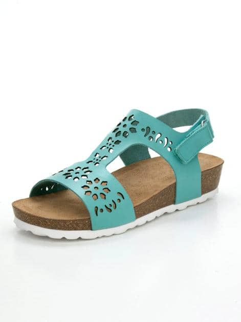 Bio-Keilsandale mit Lasercut im Blumenmuster