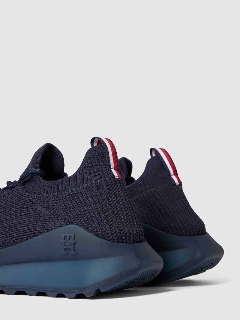 Sneaker mit Schnürverschluss in marineblau
