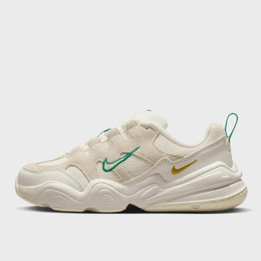 Nike Tech Hera FN7491-110 / weiss