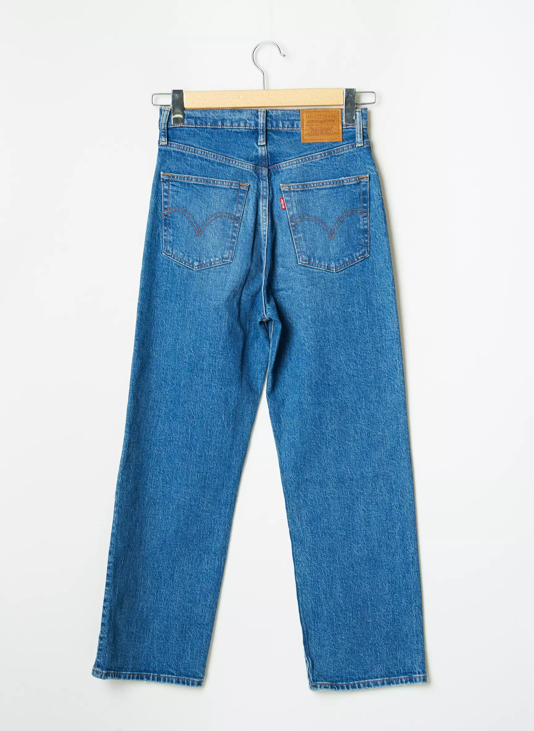 Levis Jeans Coupe Droite Femme couleur bleu
