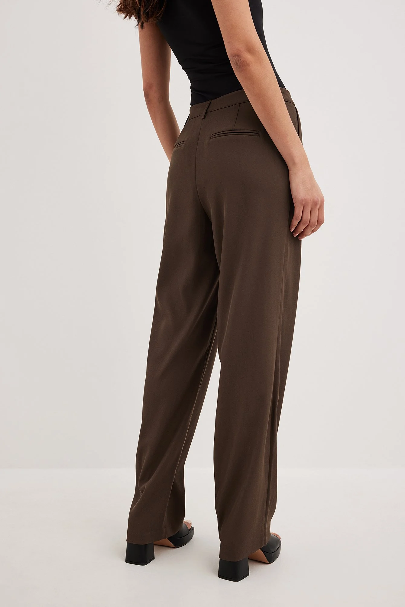 Anzughose mit mittelhoher Taille