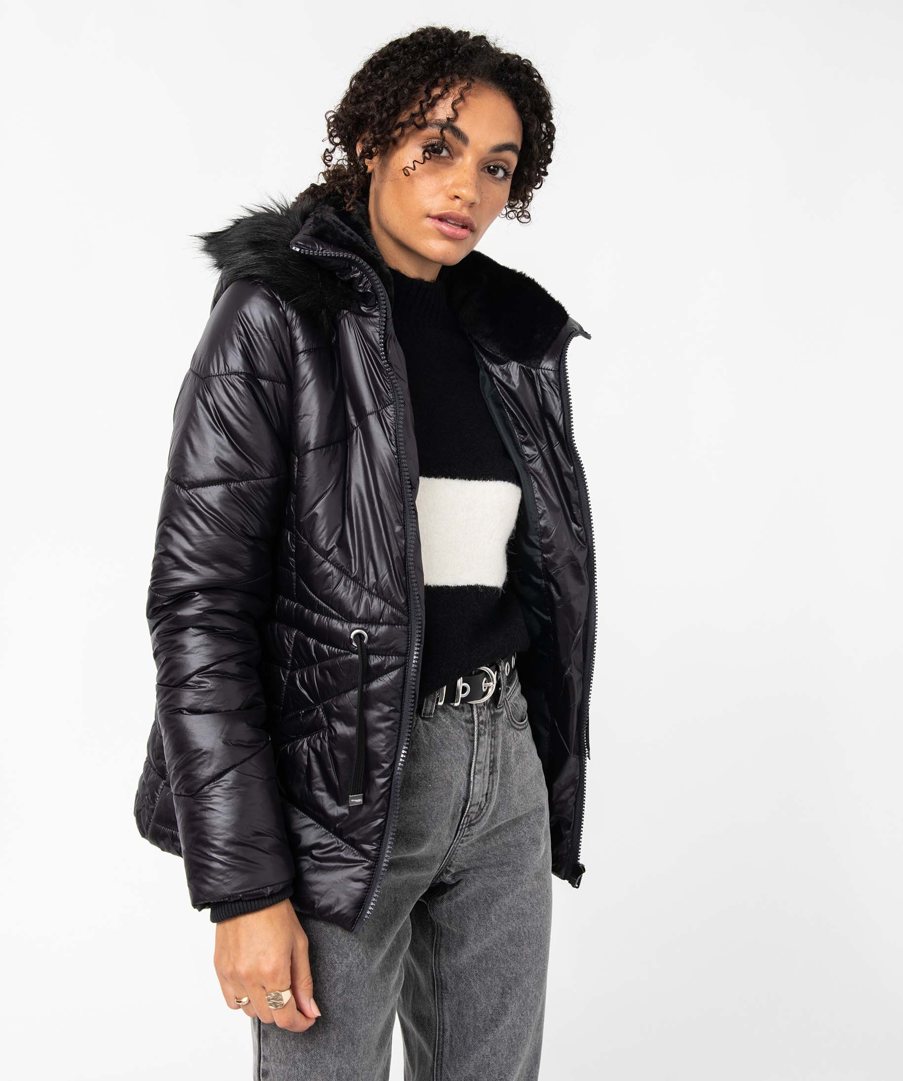 Blouson femme matelassé avec capuche doublée peluche noir | GEMO