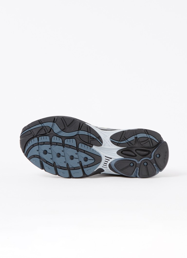 Saucony Progrid Omni 9 -lenkkarit verkkomaisilla yksityiskohdilla