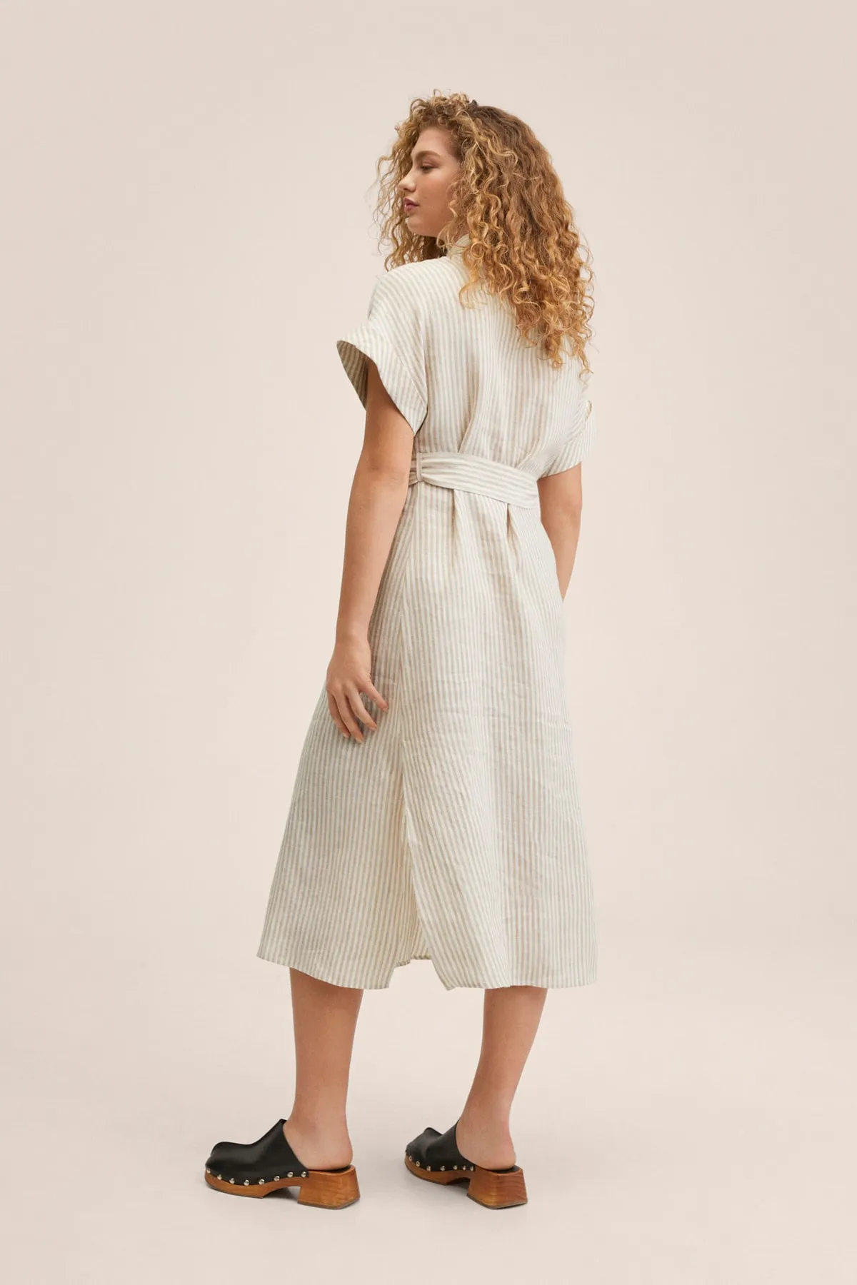 MANGO  Ecrufarbenes Damenkleid 27917106