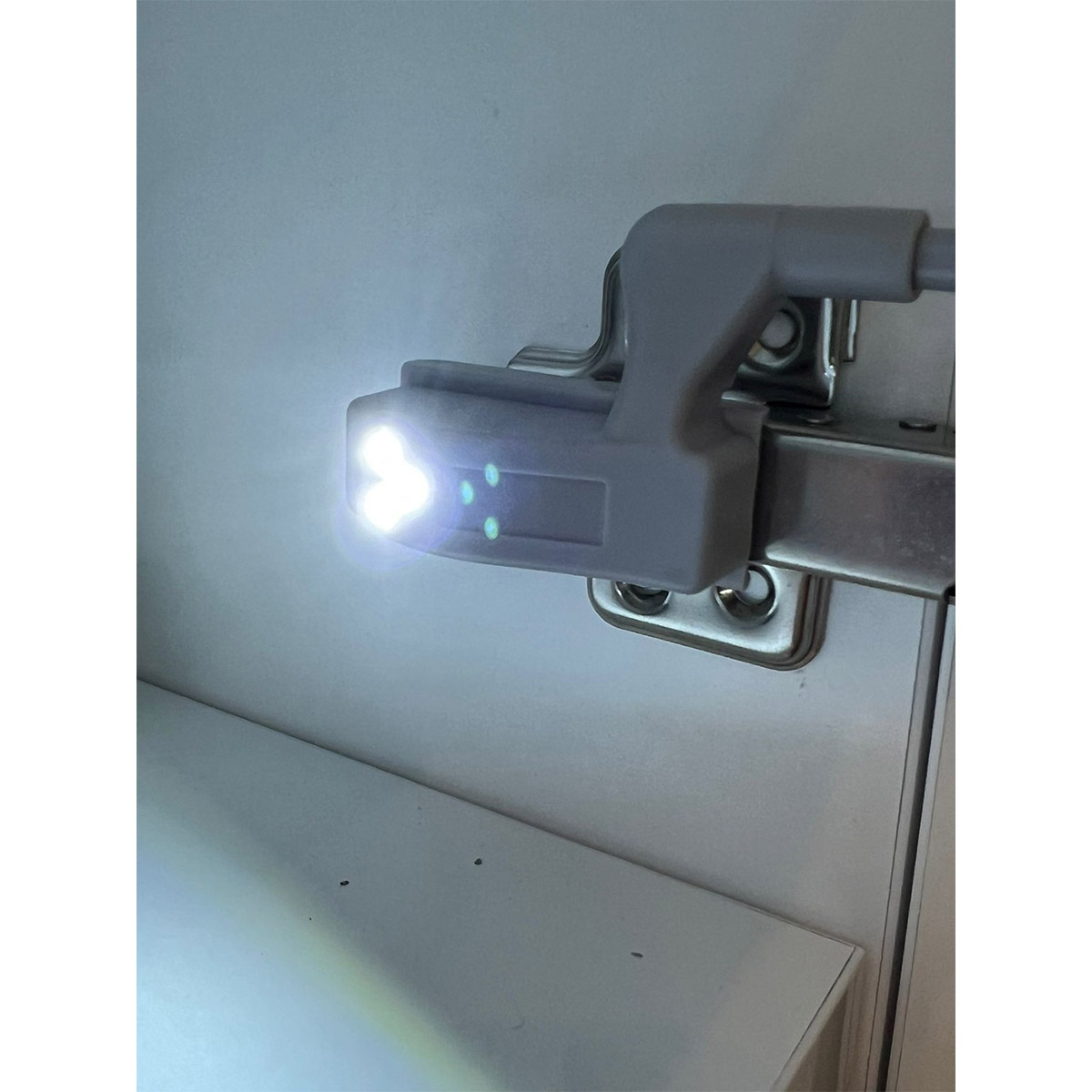 AMTRA Aquariumunterschrank ALUX 330 günstig kaufen