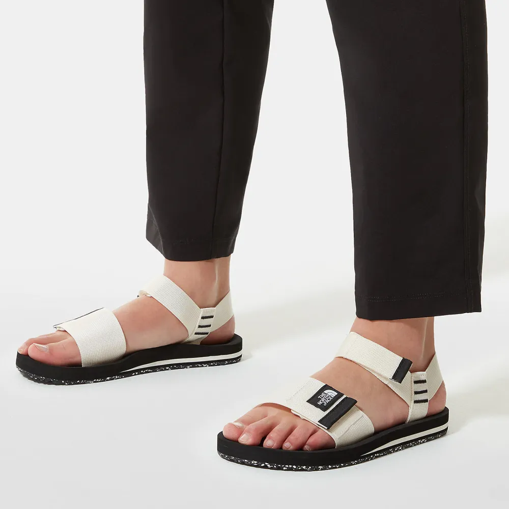 The North Face Skeena Sandal NF0A46BFQ4C / schwarz
