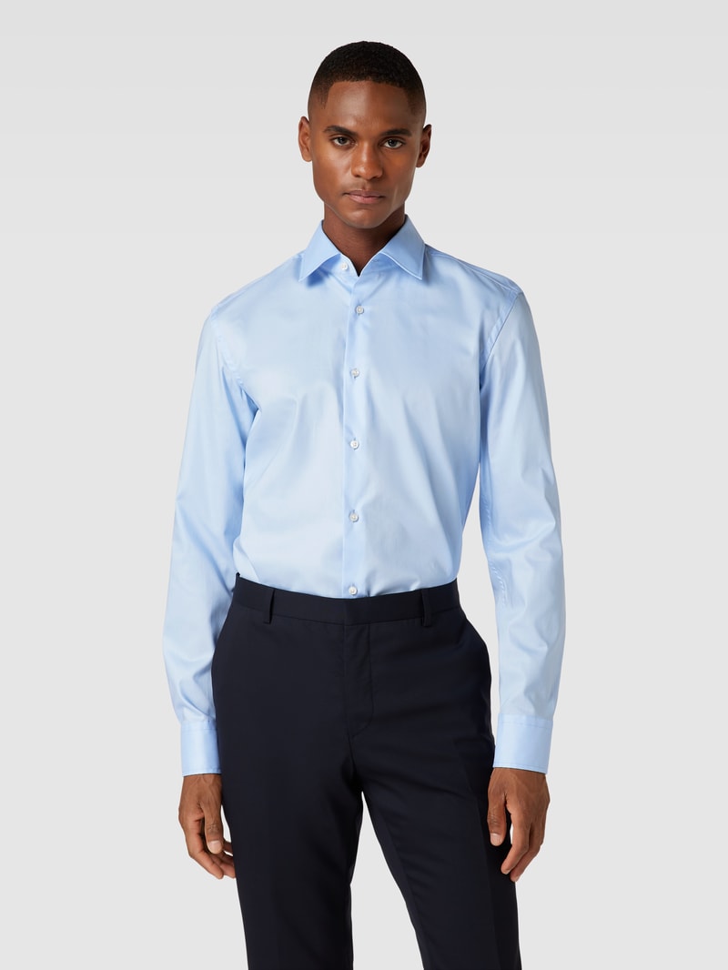 Slim Fit Business-Hemd mit Kentkragen Modell 'Hank Kent' in hellblau