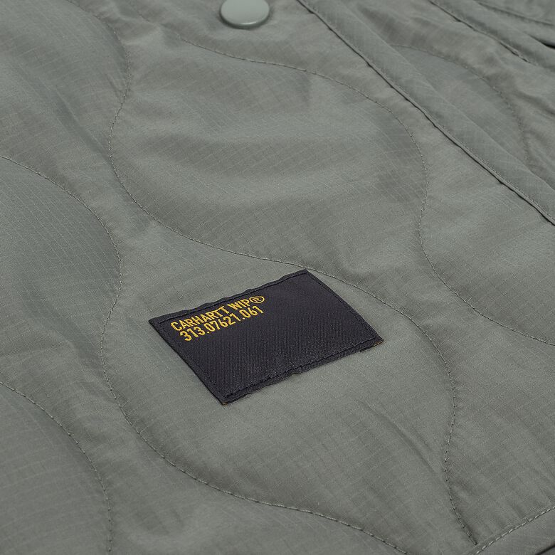 Carhartt WIP Tour Quilted Blanket smoke green/reflective
