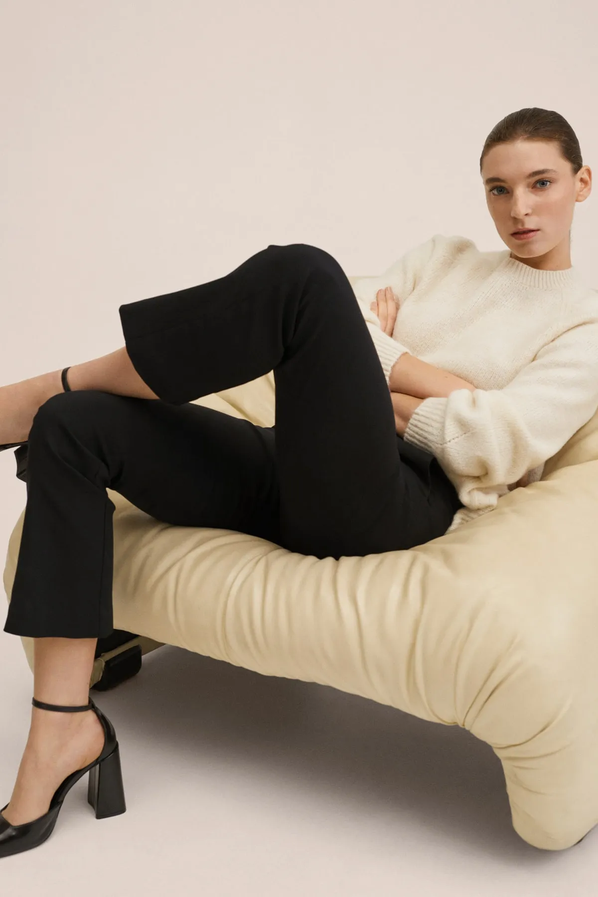 MANGO  27003267 Frau / Mädchen Schwarz