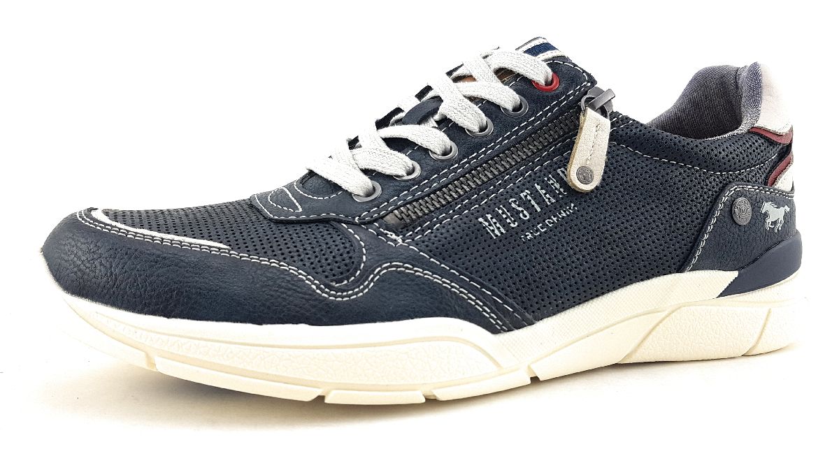 Mustang 4138-309-820 Blau 820 Navy
