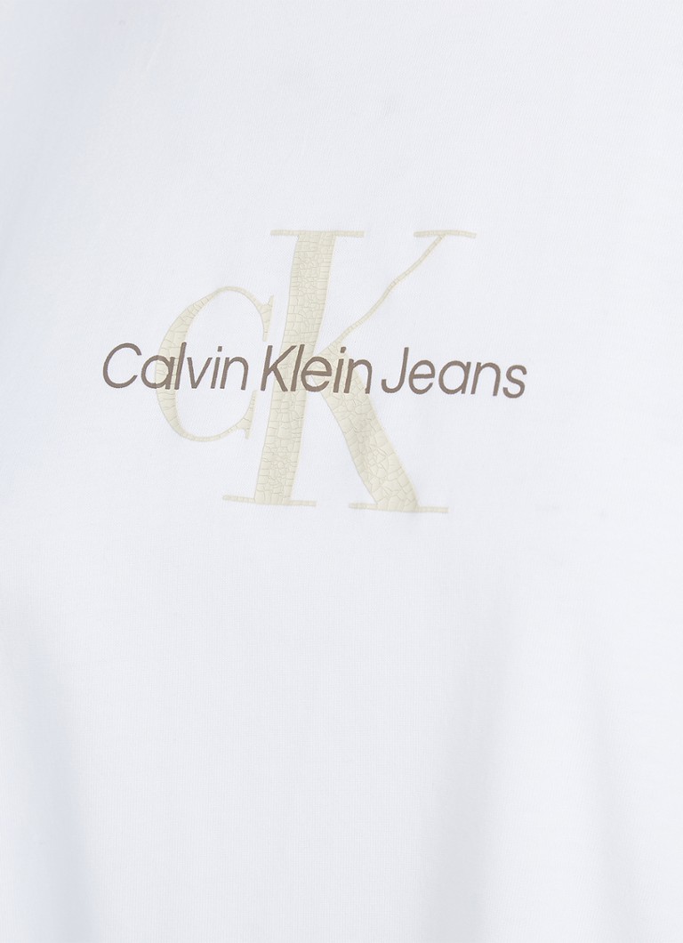 Calvin Klein -t-paita logopainatuksella