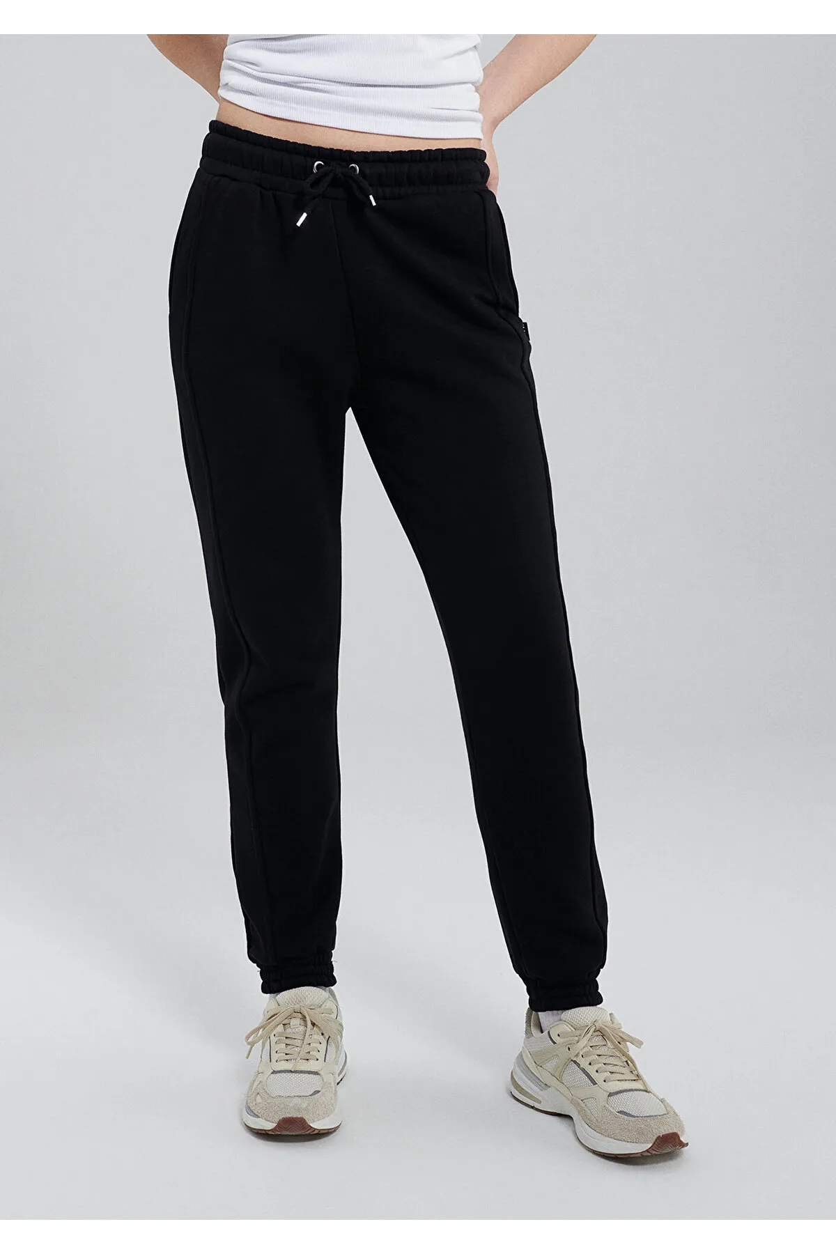 Mavi  Schwarze Jogginghose 1600430-900