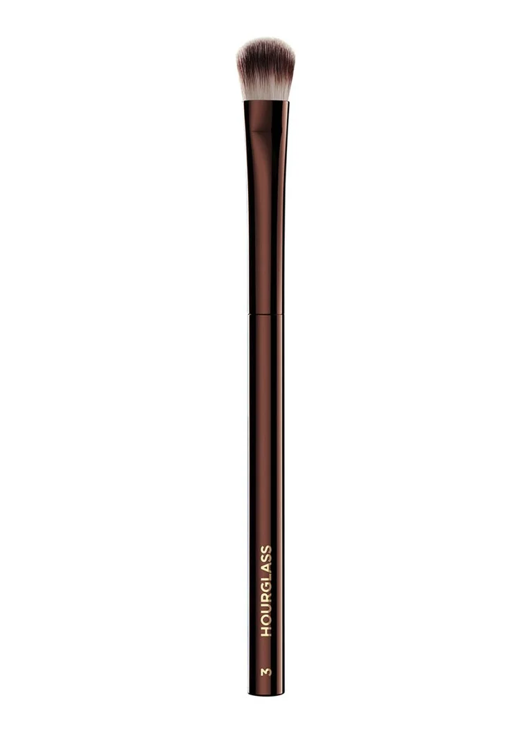 Hourglass No. 3 All Over Shadow Brush - eyeshadow brush