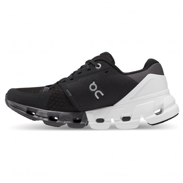 On - Women's Cloudflyer 4 Wide - Runningschuhe