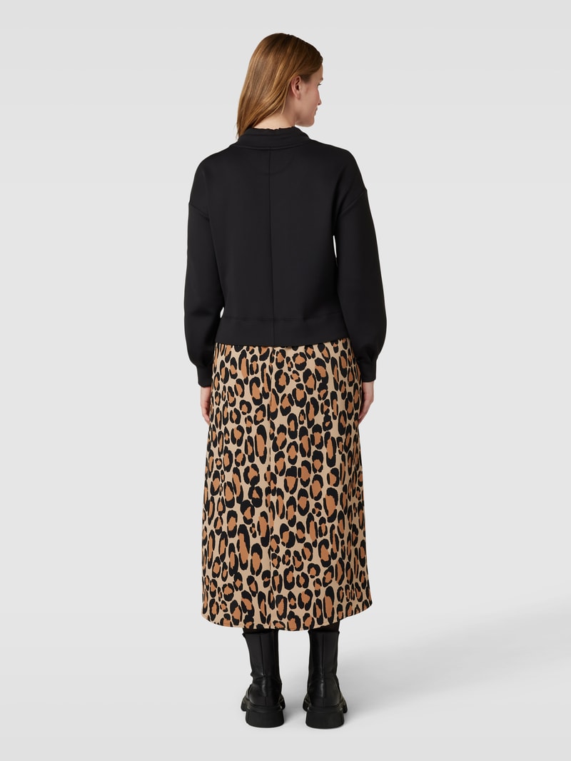 Midikleid mit Animal-Print in schwarz