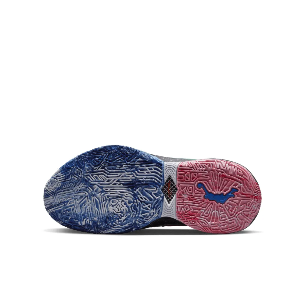 Nike LeBron XX DQ8651-002 / grau